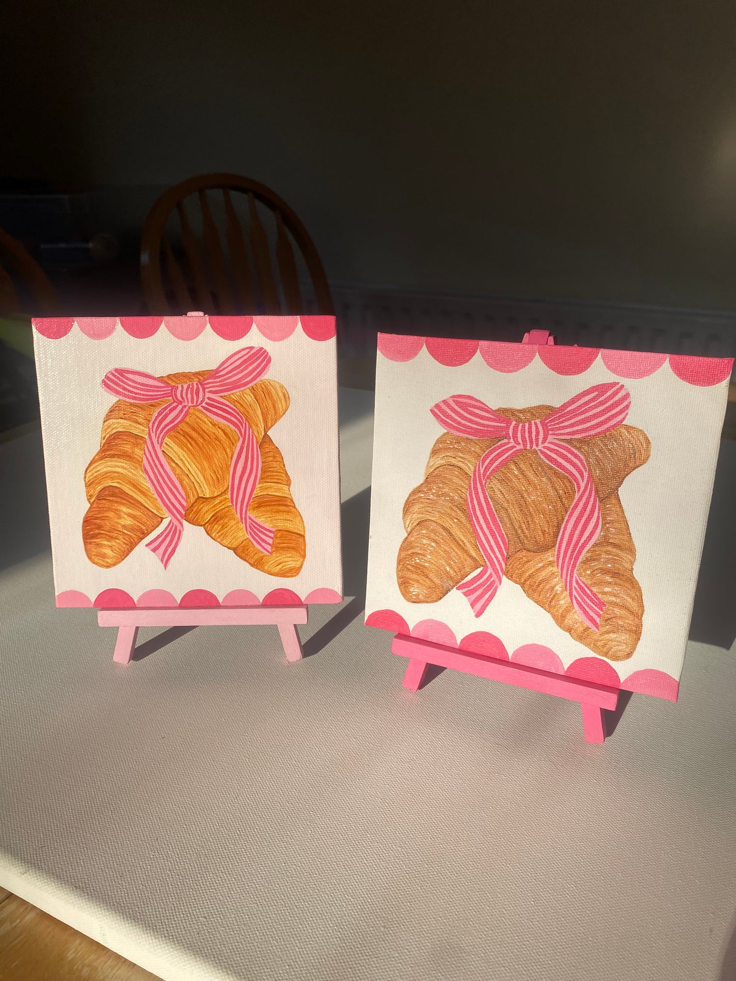 Le Petit Croissant | Paint Pack